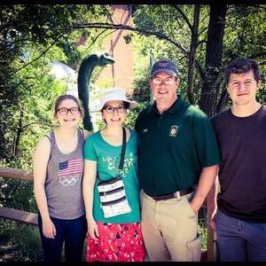 Meet your Posher, Debbie